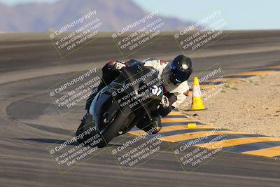 media/Dec-10-2023-SoCal Trackdays (Sun) [[0ce70f5433]]/Turn 12 (2pm)/